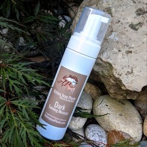 Coconut Water Dark Tanning Mousse with mitt